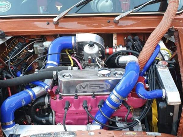 Silicone hoses used in engine of cars